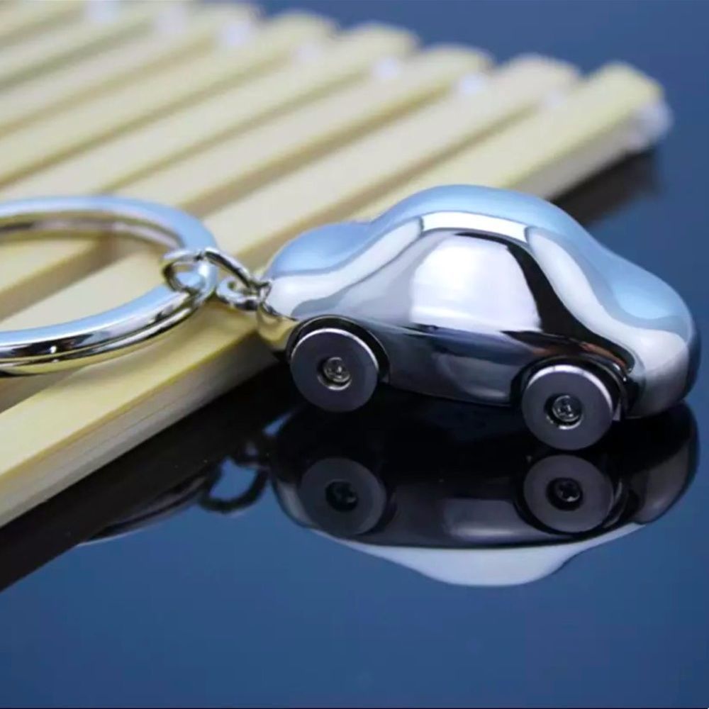 Car ๐ Keychain - Picture 7 of 7